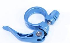 Sadulaposti klamber QR 31.8mm, sinine