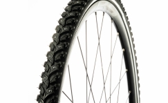 Suomi Tyres Kide 28 x 1.75 47-622 talverehv, 106 naastu