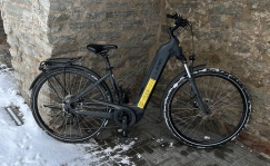 Kasutatud Cube Touring Hybrid One 625 elektriratas, S-suurus